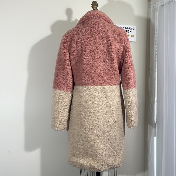 NEW BCBGeneration Color Block Teddy Faux Fur Coat - Picture 6 of 15